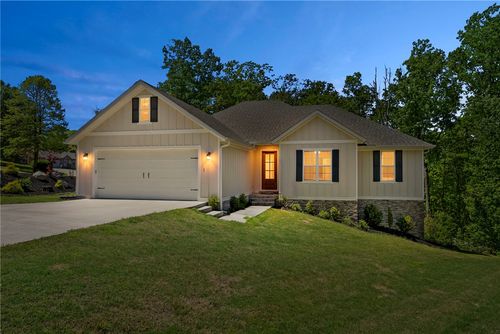 1 Brecknock Cir, Bella Vista, AR, 72714-2807 | Card Image