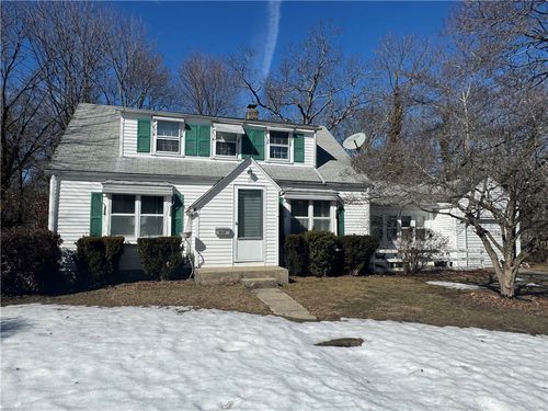 15 Link St, Warwick, RI, 02886-5217 | Card Image