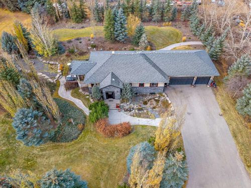 275200 Township Road 233, Rocky View County, AB, T1X0H6 | Card Image