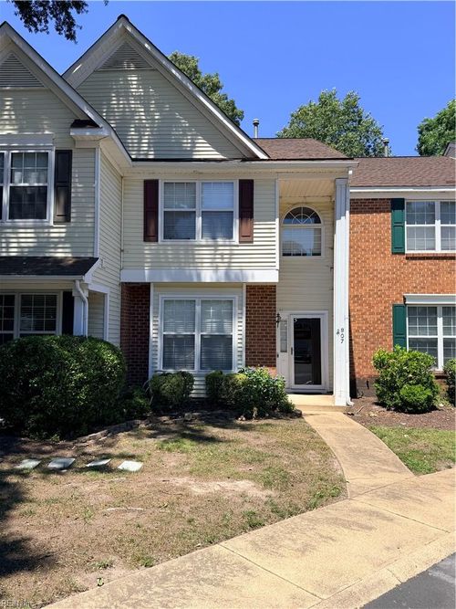 807 Oak Springs Ct, Newport News, VA, 23602-8846 | Card Image