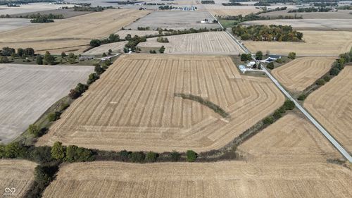 10580 S 300 E, Fairmount, IN, 46928-9332 | Card Image