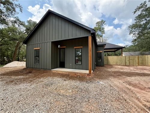 82413 Olive St, Folsom, LA, 70437 | Card Image