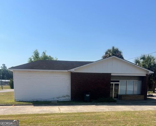 1178 E Winthrope Ave, Millen, GA, 30442-6752 | Card Image