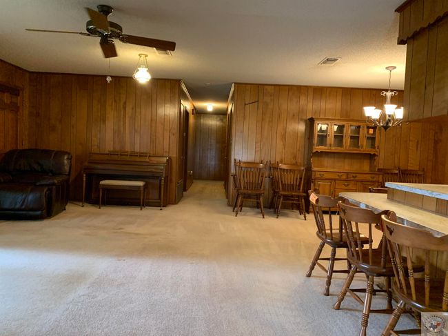 318 W Cypress St, House other with 3 bedrooms, 2 bathrooms and null parking in Bloomburg TX | Image 9