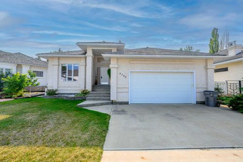 9705 61 Avenue, Grande Prairie, AB, T8W2J4 | Card Image