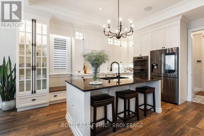 1107 Balfour St, House other with 6 bedrooms, 4 bathrooms and 6 parking in Fenwick ON | Image 10