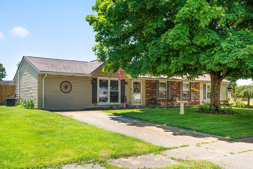 320 Apache Dr, Circleville, OH, 43113-9150 | Card Image