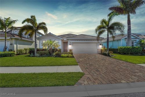14662 Catamaran Pl, NAPLES, FL, 34114-8755 | Card Image