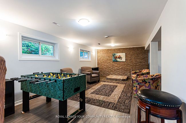 3 Lawndale Crt, House other with 4 bedrooms, 2 bathrooms and 6 parking in Bradford West Gwillimbury ON | Image 22
