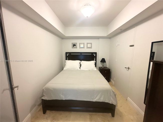 APT-5Y - 3801 S Ocean Dr, Condo with 1 bedrooms, 1 bathrooms and null parking in Hollywood FL | Image 17