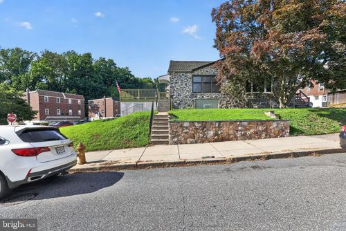 601 Colebrook Rd, PHILADELPHIA, PA, 19115-2808 | Card Image