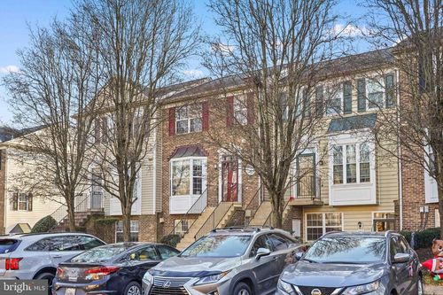 2429 Lizbec Ct, CROFTON, MD, 21114-3247 | Card Image