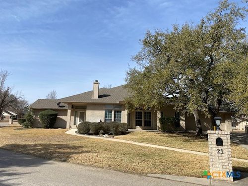 21-3901 Chisholm Trl, Salado, TX, 76571-5494 | Card Image