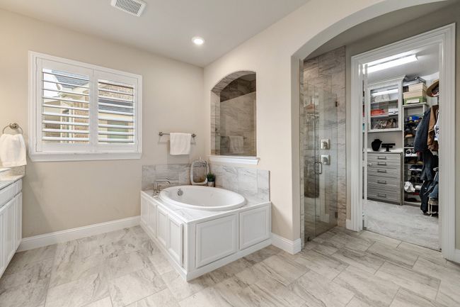 1212 13 Th St, House other with 4 bedrooms, 4 bathrooms and null parking in Argyle TX | Image 20