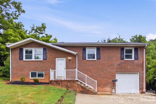 601 Groves St, Kings Mountain, NC, 28086-2221 | Card Image
