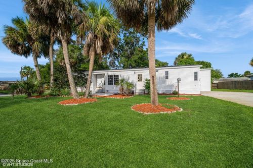 155 Vanguard Cir, Cocoa, FL, 32926-8790 | Card Image