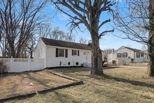 107 Garwood Dr, Nashville, TN, 37210-5113 | Card Image