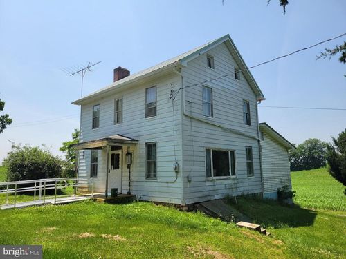 12902 Unger Rd, SMITHSBURG, MD, 21783-1306 | Card Image
