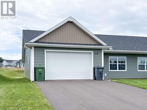 180 Stanmol Dr, Charlottetown, PE, C1E3V1 | Card Image