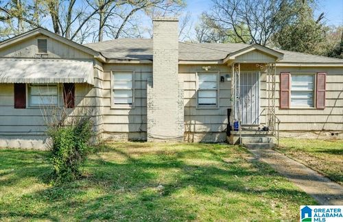 745 Meadowbrook Dr, BIRMINGHAM, AL, 35215-7827 | Card Image