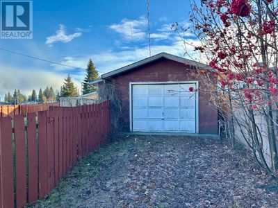 34 Windfall Dr, House other with 3 bedrooms, 2 bathrooms and 1 parking in Whitecourt AB | Image 2