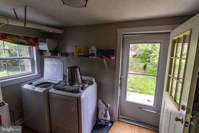 7979 Main St, House other with 3 bedrooms, 2 bathrooms and null parking in MIDDLETOWN VA | Image 14