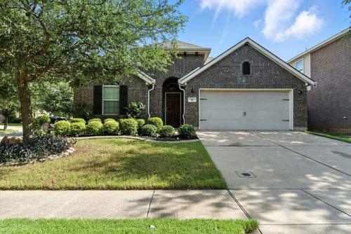 7501 Bancroft Cir, Fort Worth, TX, 76120-2489 | Card Image