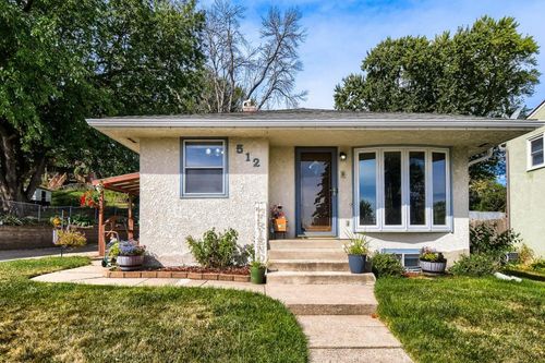 512 9th Ave S, South Saint Paul, MN, 55075-2718 | Card Image