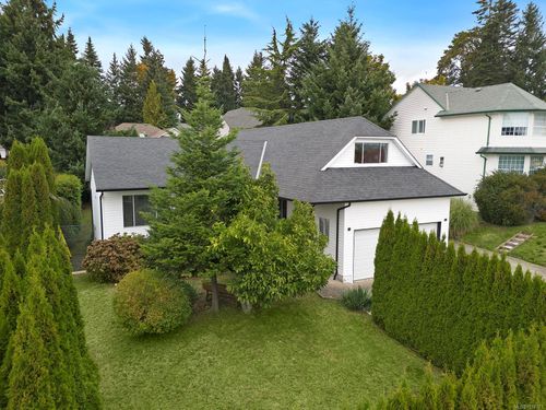1327 Malahat Dr, Courtenay, BC, V9N8B2 | Card Image