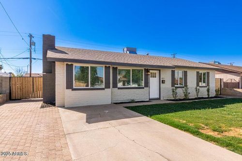6821 W Mariposa St, Phoenix, AZ, 85033-1543 | Card Image