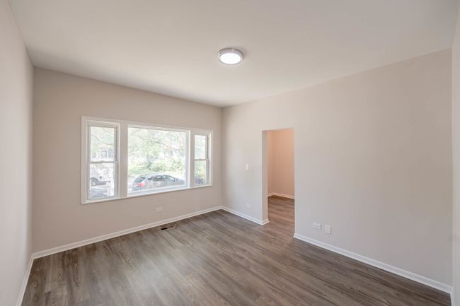 611 S 6 Th Ave, House other with 3 bedrooms, 2 bathrooms and 4 parking in Maywood IL | Image 6