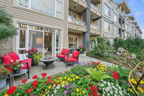 215-3600 Windcrest Dr, North Vancouver, BC, V7G2S5 | Card Image