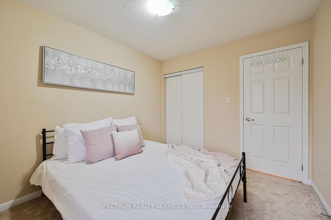 876 Jempson Path, House attached with 4 bedrooms, 3 bathrooms and 1 parking in Milton ON | Image 40