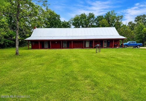 1077 Cleveland St, Hazlehurst, MS, 39083-0800 | Card Image
