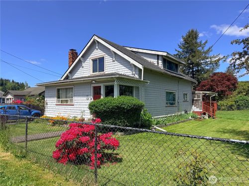 617 Queen Ave, Hoquiam, WA, 98550-1056 | Card Image