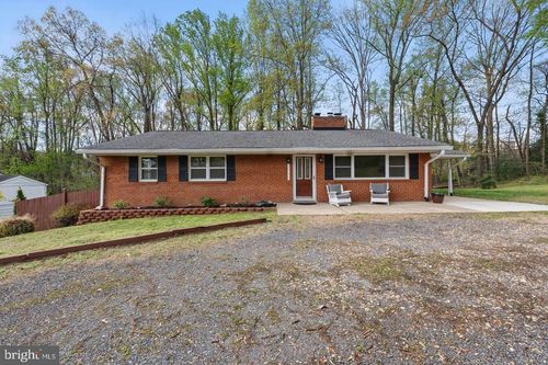 3993 Orange St, TRIANGLE, VA, 22172-1241 | Card Image