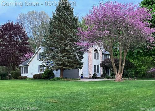 3559 Timber Ridge Dr, Metamora, MI, 48455-8966 | Card Image