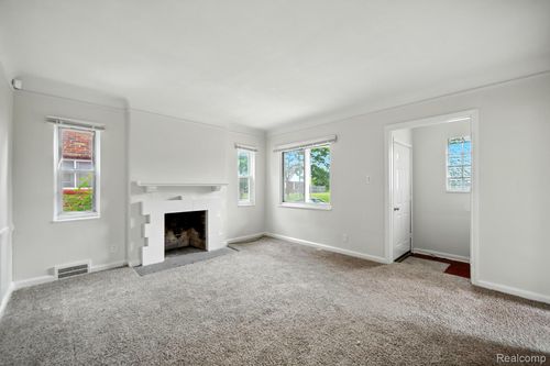 11203 Stockwell St, Detroit, MI, 48224-1587 | Card Image