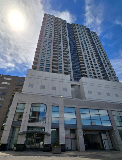 703-8 Hillcrest Ave, North York, ON, M2N6Y6 | Card Image
