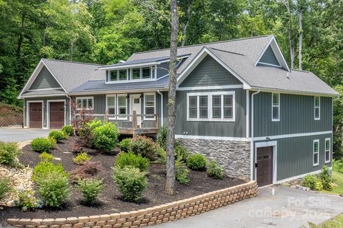 50 Red Clover Ln, Pisgah Forest, NC, 28768-7738 | Card Image