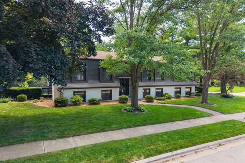 1023 Barton Dr, Normal, IL, 61761-4240 | Card Image