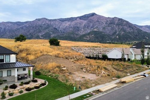 91-1186 W Caribou Ct, Pleasant View, UT, 84414-2699 | Card Image