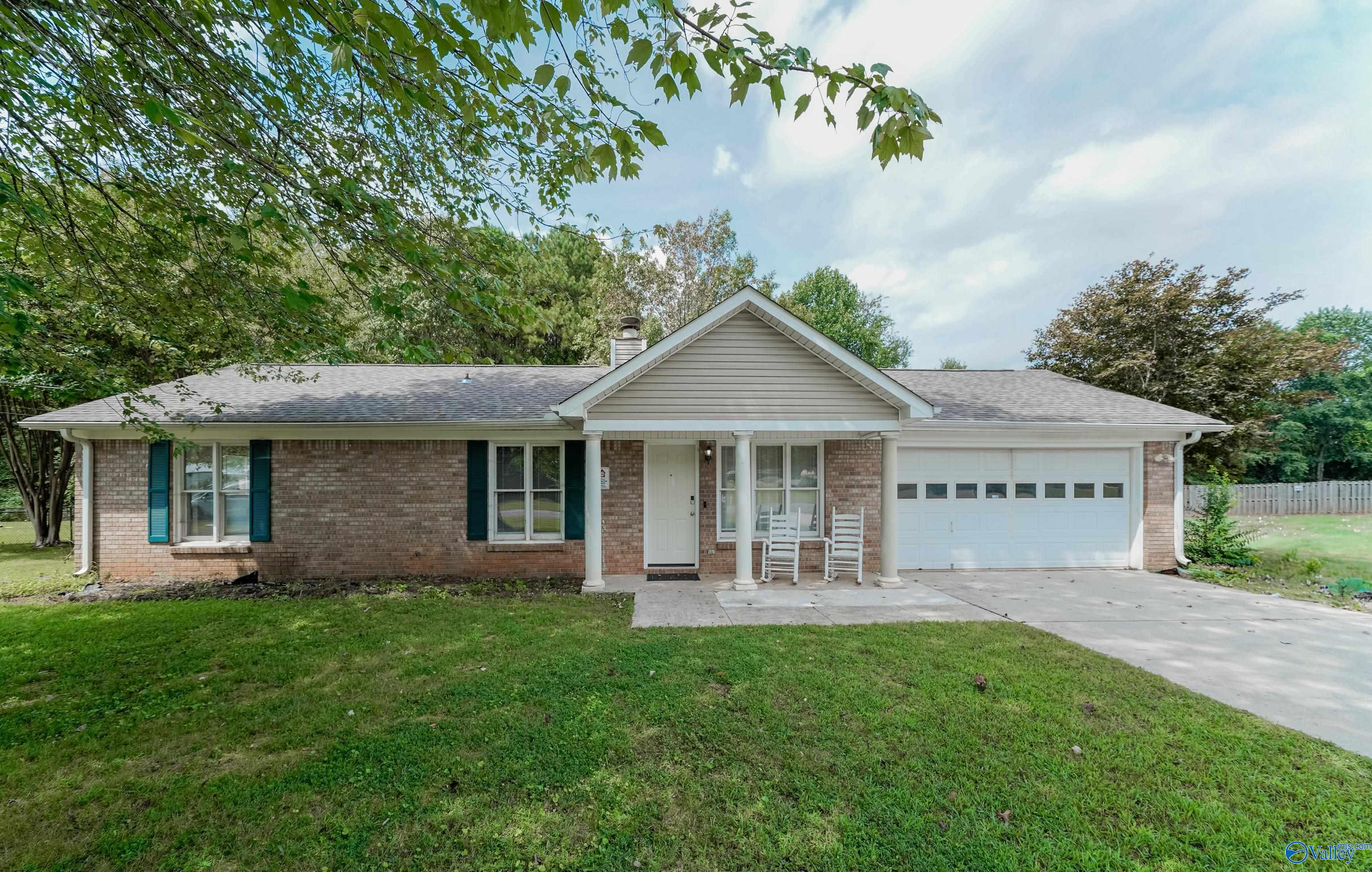 Oxford Cir, Meridianville, AL 35759
