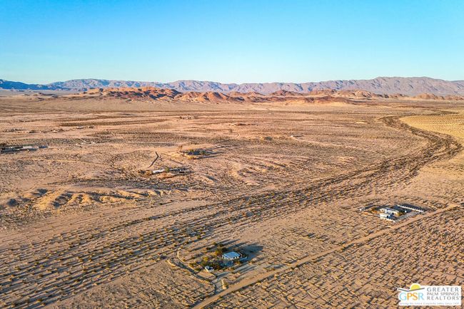 76554 Mesa Dr, House other with 1 bedrooms, 1 bathrooms and null parking in 29 Palms CA | Image 33