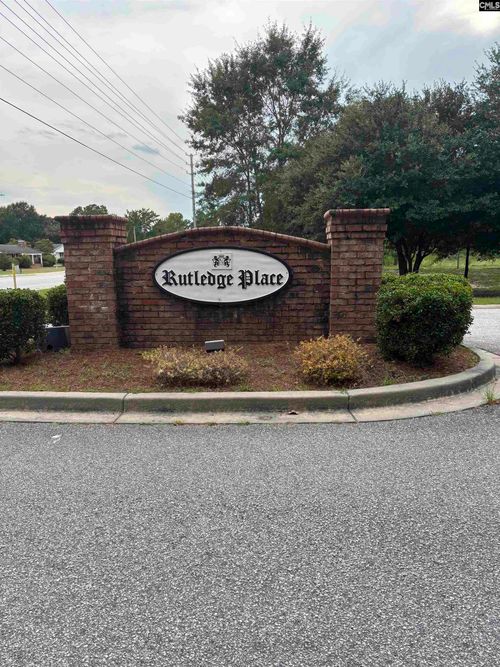 55 Edinburgh Castle Ln, Camden, SC, 29020-1652 | Card Image