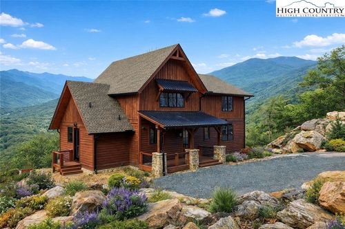 761 Foxfire Drive, Banner Elk, NC, 28604 | Card Image