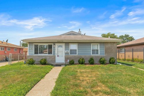 1304 Burnham Ave, Calumet City, IL, 60409-5923 | Card Image