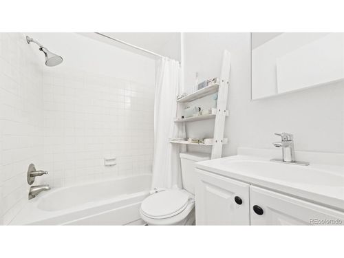 c-15-677 Vrain St, Denver, CO, 80204-2990 | Card Image