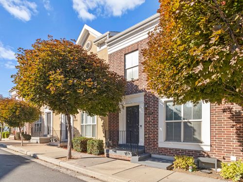 4784 S Huntly Dr, Salt Lake City, UT, 84107-3780 | Card Image