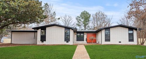 10001 Greenview Dr Se, Huntsville, AL, 35803-1217 | Card Image